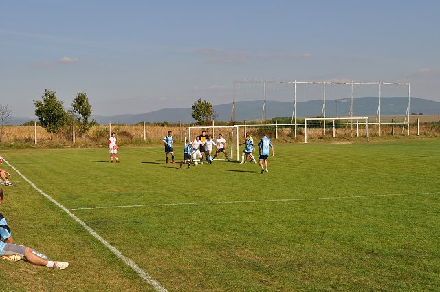 img00037.jpg