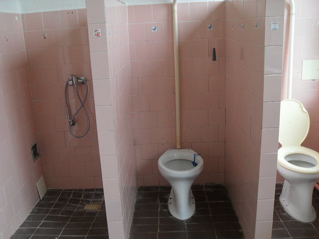 img00002.jpg