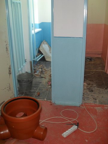 img00017.jpg