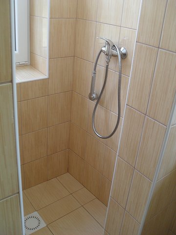 img00035.jpg